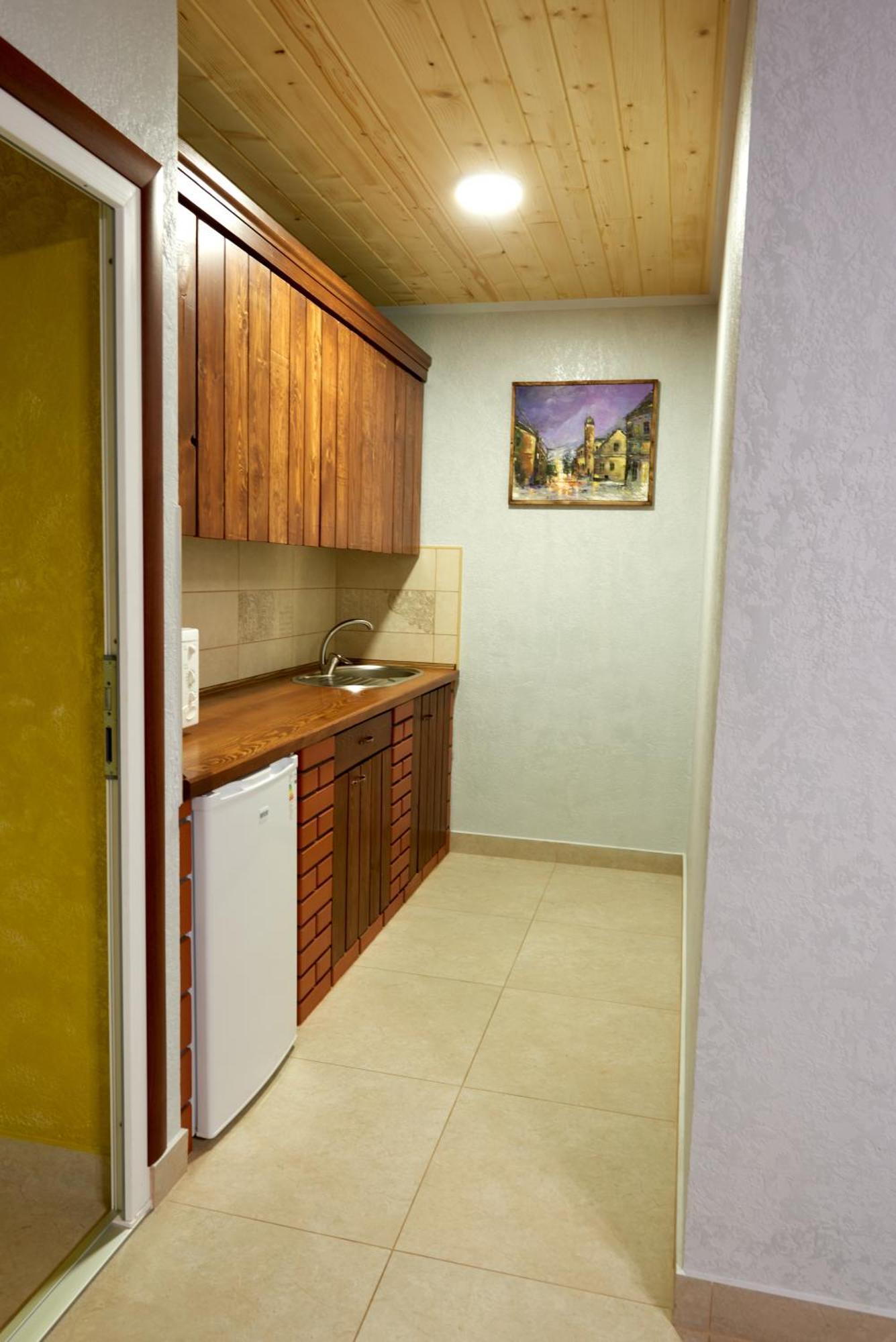 Sytikland Hotel Yavoriv  Bagian luar foto